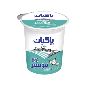 ماست موسير پر چرب 450 گرمی پاكبان